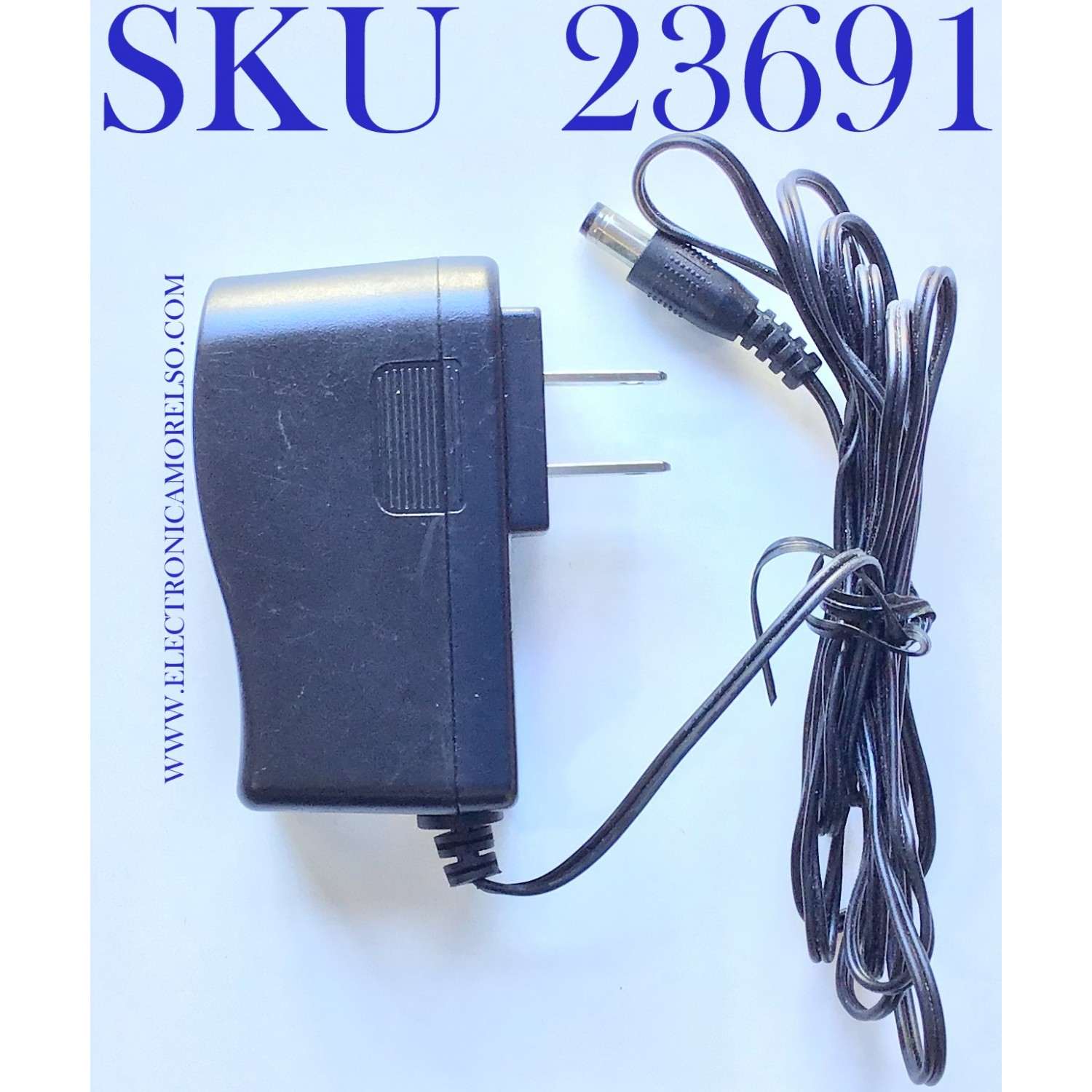 ADAPTADOR CABLE SOURCE / IVP045-120-0750 / 100-240VAC / SALIDA VCD 12V - 0.75A / 50-60㎐ / MODELO IVP045-120-0750	